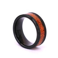 Bague de mariage et de fiançailles unisexe VLINK 2026 tendance en tungstène plaqué zinc noir avec design martelé et opale rouge écrasée