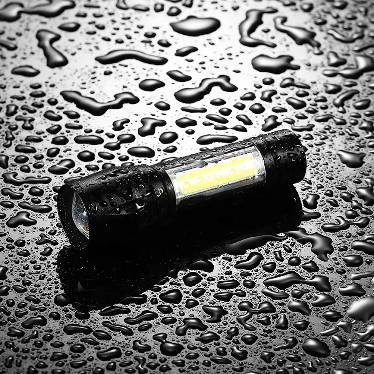 Mini torche LED OEM portable EDC en aluminium Chargement USB rechargeable zoomable Lampe torche XPE + COB avec certificat CE