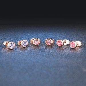 Basit tasarı<span class=keywords><strong>m</strong></span> kadın kızlar Jwellary takı sevimli küçük 6mm yuvarlak CZ zirkon damızlık küpe E270-<span class=keywords><strong>M</strong></span> - Product Image 3