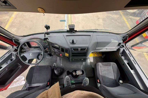 Nouveau camion tracteur Fegn Niao M3000 6x4 >450 ch Euro 5 Diesel Transmission automatique Capacité de charge >50T pour le transport minier - Product Image 2