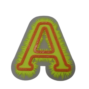 Étiquette de marque en silicone personnalisée pour presse à chaud, patch en caoutchouc souple en relief pour vêtements de sport et sous-vêtements - Product Image 1
