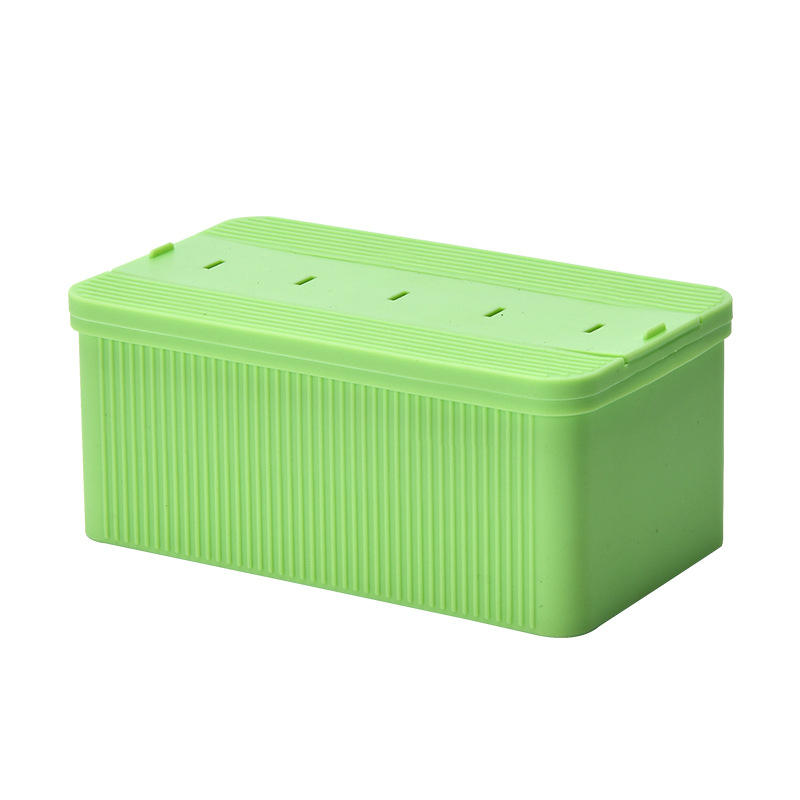 สีเขียว