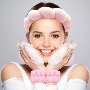 Ensemble de bandeaux et bracelets de spa mignons en peluche, serviettes de lavage du visage en éponge, bandeaux de maquillage et de soin de la peau, bandeaux personnalisables avec logo pour femmes et filles - Product Image 3