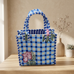 Sac fourre-tout en toile matelassée rayée bleue en coton Veer Handicrafts, panneau floral, style bohème, fermeture éclair, résistant à l'eau, pour la plage, pour femmes - Product Image 5