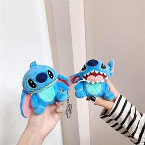 El estuche para auriculares de peluche de la generación 1/2 es una funda protectora adorable para los auriculares inalámbricos de Apple. - Product Image 2