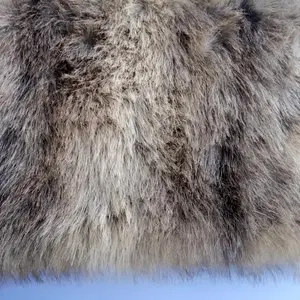Customized High Quality 100%polyester Printed Faux Fox Fur Fabric 800gsm For Wioman Coat
