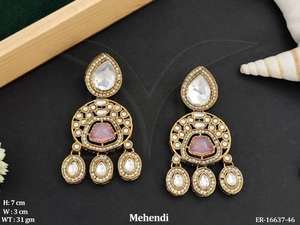 Ensemble de boucles d'oreilles anciennes en mehendi, design ethnique traditionnel, bijoux indiens pour femmes, occasions culturelles festives - Product Image 2