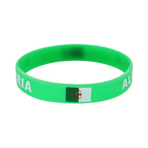 Jeu de Football Écologique US Canada Mexique Pays Drapeau Événement Bracelet Promotionnel Bracelets En Silicone avec logo Personnalisé - Product Image 5