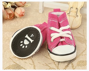 รองเท้าผ้าใบผ้ายีนส์น่ารักสำหรับสัตว์เลี้ยง4ชิ้น/เซ็ต, รองเท้าผ้าใบกันน้ำกันลื่นสำหรับการเล่นกีฬาสันทนาการกลางแจ้งชุดลำลองสำหรับสัตว์เลี้ยงสุนัขผ้าใบ - Product Image 4