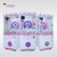 Vente en gros d'usine de mini-jouets en peluche, machine à griffes à pièces, machine à griffes à pièces avec accepteur de pièces pour enfants