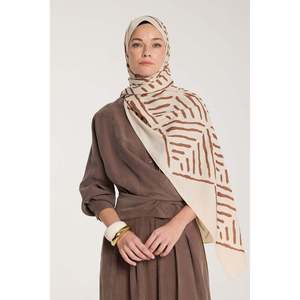 Velo de Protección Solar Pure Tone, Forma de V, Beige Marrón a Rayas, Poliéster, Largo para Mujer, Impresión Digital - Product Image 2