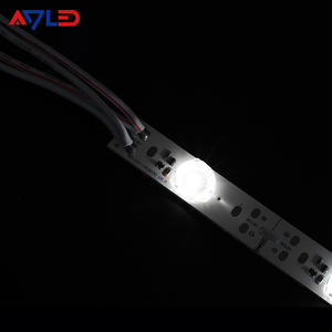 Bande LED rétroéclairée SMD3030 DC12V/24V 14 LED/m IP20 Courant Constant 160 °   Angle de faisceau idéal pour l'éclairage publicitaire des enseignes - Product Image 4