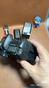 EOS 7D2 Original <strong>Canons</strong> Second hand Used <strong>Camera</strong> DSLR Professional Digital <strong>Camera</strong> with battery and battery charger - Product Image 3