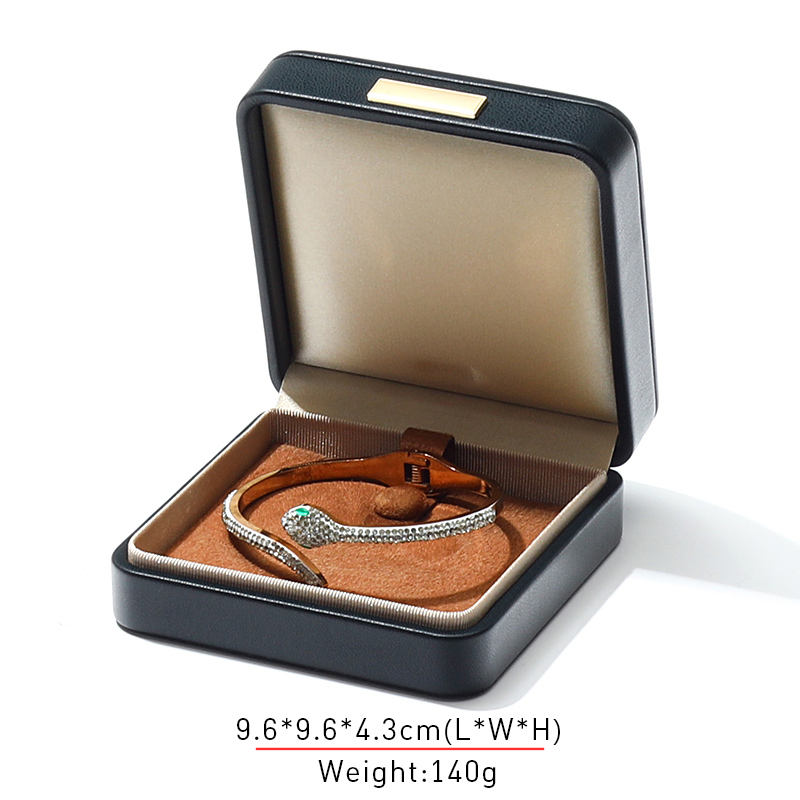 Bleu bracelet boîte