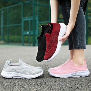 Zapatillas Deportivas de Mujer con Parte Superior de Punto, Ligeras, de Gran Tamaño, para <span class=keywords><strong>Tenis</strong></span>, Gimnasio, Correr, Estilo Slip-On, Mocasines para Caminar - Product Image 4