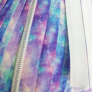 Bán Buôn Kéo Nylon Dây Kéo Rolls Fancy Luxury Cầu Vồng Răng Nylon Cuộn Dây Nhựa Dây Kéo Băng Kim Loại Dây Kéo - Product Image 3