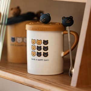 Taza de cerámica nórdica con diseño personalizado de panda, tazas de café de lujo con dibujos animados, taza de leche con tapa de silicona - Product Image 2