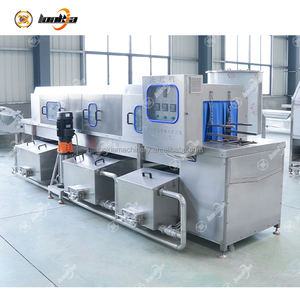 Laveuse de caisses commerciale avec réglage pour différentes hauteurs et tailles de conteneurs, panier en plastique pour caisses - Product Image 2