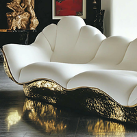 Canapé en tissu laiton de luxe, style designer, inspiré de l'art moderne, mobilier créatif pour villas et maisons, personnalisation sur mesure.
