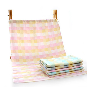 Serviette de bain en gaze à carreaux double couche en pur coton 70x140 cm pour enfants, usage domestique - Product Image 3