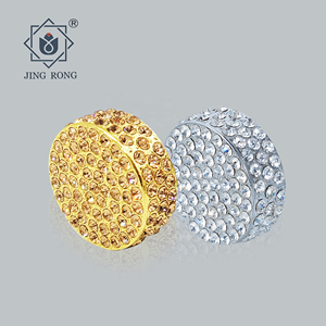 Capot Zamak Nina Đá Quý Trên Sáng Bóng Màu Đen Hình Chữ Nhật Màu Hồng Màu Đen Động Vật Sang Trọng Vương Miện Từ Tính Kim Loại Độc Đáo Tùy Chỉnh Zamac Nước Hoa <span class=keywords><strong>Cap</strong></span> - Product Image 1