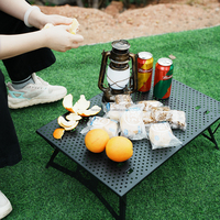 Table pliante d'extérieur portable BiggerFire en métal noir léger pour camp et pique-nique pliable et facile à transporter