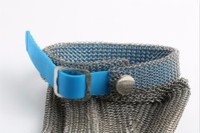 Gants en maille résistants aux coupures avec protection pour le bras et la main de 15 cm de long, protection pour les mains et les bras, sangle en plastique