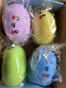 CS Jouet Squishy en forme de Dumpling à paillettes, Boîte Mystère Dumpling Lala <span class=keywords><strong>Le</strong></span>, Petit Pain Vapeur à Presser, Matériau EVA, Meilleures Ventes - Product Image 4