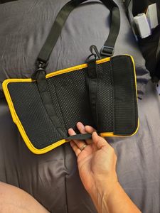Bolsa Magnética para Gimnasio, Porta Botella de Agua Magnética con Correa Ajustable para Hombre o Mujer - Product Image 2