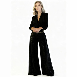Ensemble pantalon large et chemise élégante à col en V pour femme, manches longues, coupe ajustée, sequins, satin anti-plis, blanc et noir - Product Image 4
