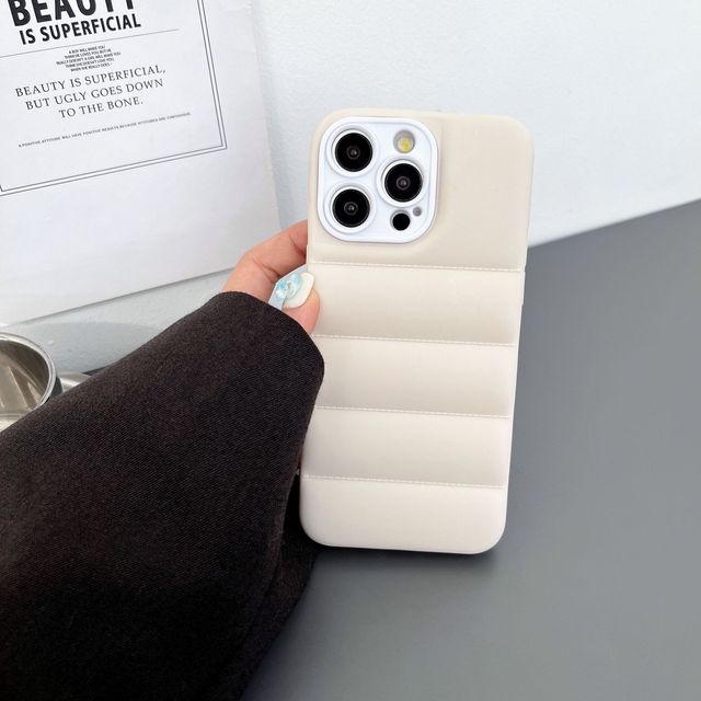 Hot Selling Products Custom Puffer Jacket Phone Case Down Soft Touch Jacket 3D Protective Cover for iphone 17 16 Pro Max 17 Pro