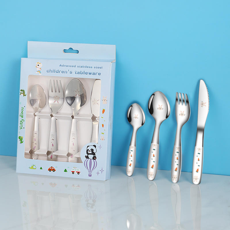 Ensemble Lapin 4 pièces + boîte de couleur