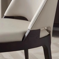 Chaise de salle à manger en bois massif de style nordique haut de gamme, avec revêtement en cuir, design sans accoudoirs, pour la maison et les restaurants