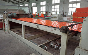 Tapis de protection du sol en HDPE-Robuste, facile à nettoyer et à transporter pour route temporaire, pelouse et chantier de construction, taille/couleur personnalisées - Product Image 4