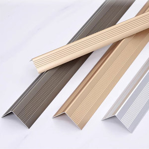 Profilé de nez de marche antidérapant en aluminium FUXIN, design moderne pour escaliers d'hôtels et d'appartements - Product Image 2