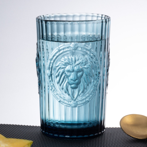 Verre à boire en verre pressé multicolore à motif de tête de <span class=keywords><strong>lion</strong></span> en relief, fabrication artisanale, placage par pulvérisation, verre à whisky pour l'eau, le lait, la bière, le jus - Product Image 1