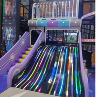 Toboggan en fibre de verre à vendre, équipement de terrain de jeux intérieur, toboggan en fibre de verre avec éclairage