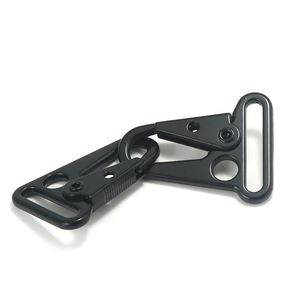 Mosquetón táctico estilo HK con gancho de resorte y clip de sujeción para accesorios de arma, bolsa de caza y otros usos. - Product Image 1