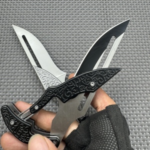 Coltello Tascabile Pieghevole EDC per Campeggio e Autodifesa, Design 2024, Lama Estensibile in Acciaio D2 - Product Image 4
