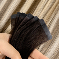 Extensions de cheveux humains vierges russes bruts Remy, blondes avec mèches, à double trame invisible, avec injection par trou papillon, pour pose adhésive