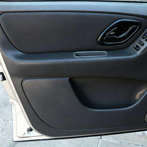 Kit de molduras para puertas Ford Escape 2001-2007, reemplazo de panel frontal de cuero de microfibra auténtica, mejora del interior del coche - Product Image 1
