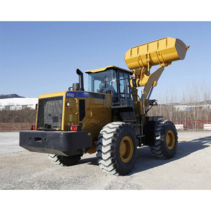 Chargeuse sur pneus SEM 5 tonnes <span class=keywords><strong>de</strong></span> marque CAT SUB (Chine) SEM655D, moteur mécanique à faible consommation d'huile et facile d'entretien, pour Madagascar - Product Image 1