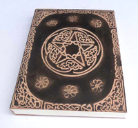 Journal artisanal en cuir véritable vintage avec papier à bords festonnés, design calligraphique, noir, 5"x7", option cadeau