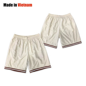 ผู้ผลิตเสื้อผ้ากีฬาแบบมืออาชีพ กางเกงกีฬาขาสั้นผ้าแคนวาสแบบไม่ทอ แห้งเร็ว ป้องกันรังสียูวี สไตล์วินเทจสำหรับผู้ชาย แบบสั่งทำได้ - Product Image 1