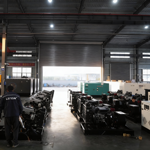 Groupe électrogène silencieux LETON POWER 100 kVA avec moteur de marque pour hôtel, hôpital, alimentation de secours, groupe électrogène insonorisé 80 kVA, centrale électrique - Product Image 5