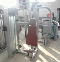 ST-4002 Machine à exercices pectoraux durable pour la musculation en salle de sport