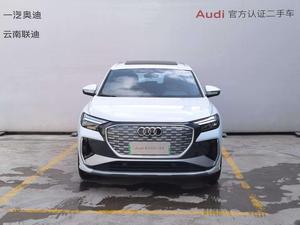 <span class=keywords><strong>Audi</strong></span> Q4 E-tron 40 SUV électrique d'occasion 2024, longue autonomie, version premium, prêt à l'exportation, blanc sur noir - Product Image 1