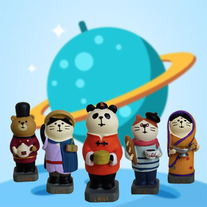 Bonne qualité Qingheng Voiture Décoration Voyage Souvenir Graduation Cadeau Mode Jouer Poupée Résine Petit Artisanat - Product Image 2