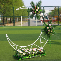 Arco de Boda de Hierro Forjado en Forma de Luna Creciente con Soporte Triangular Hueco para Fondo de Boda y Decoración Floral