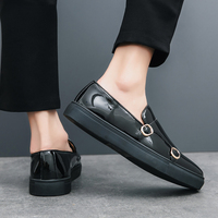 Mocassins décontractés brillants de grande taille en cuir PU italien de couleur unie, chaussures habillées noires pour hommes, style créateur de mode